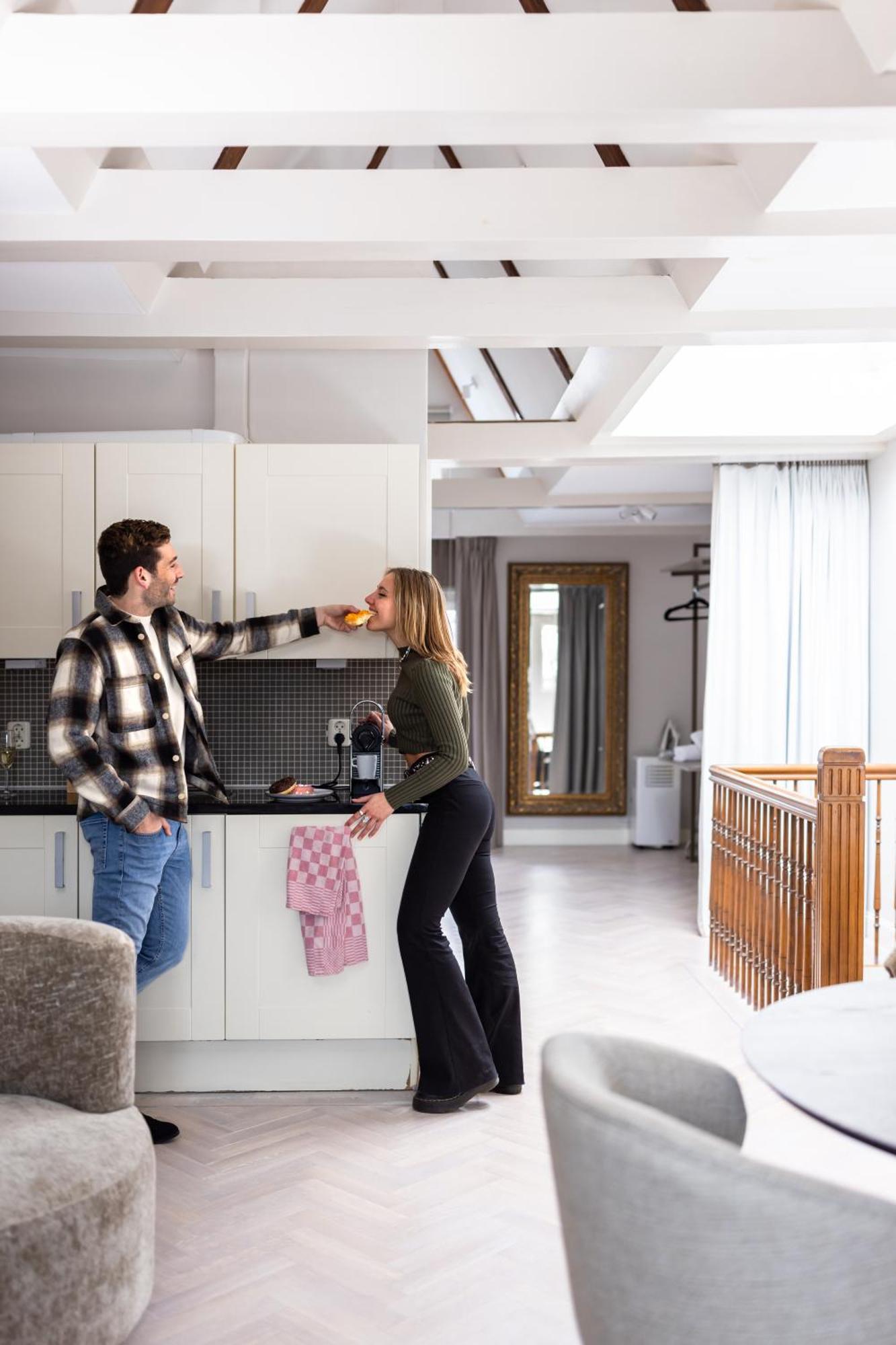 Amsterdam Canal Suites Экстерьер фото